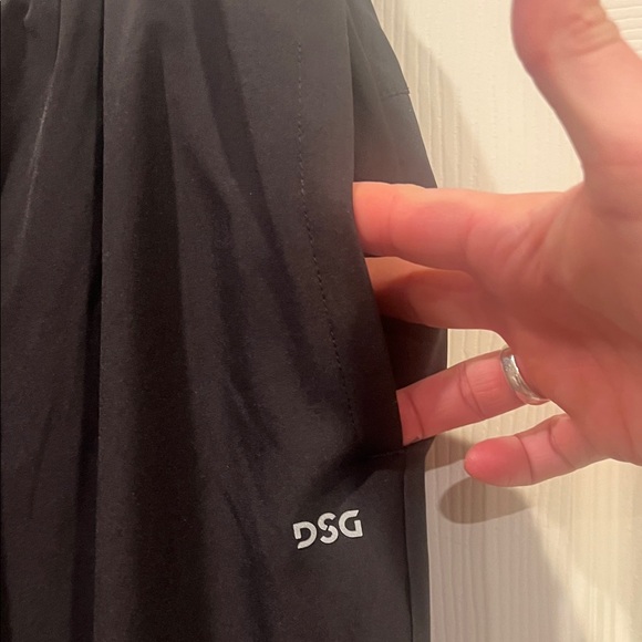 DSG Men's Classic Black Joggers - Picture 3 of 10